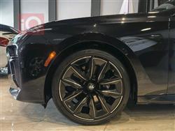 بي ام دبليو الفئة 7